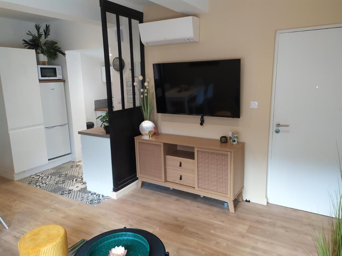 Les Loges De Montauban Apartment Bagian luar foto