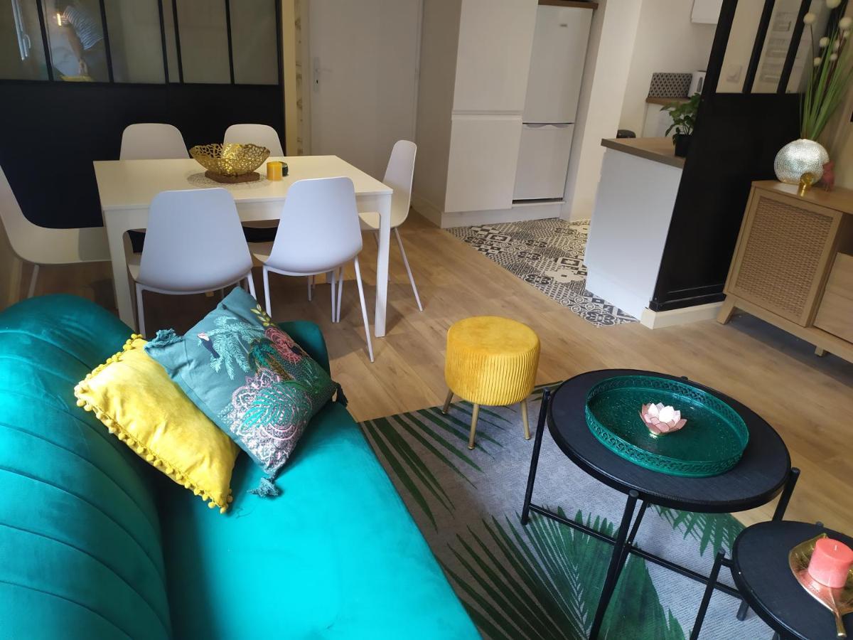 Les Loges De Montauban Apartment Bagian luar foto