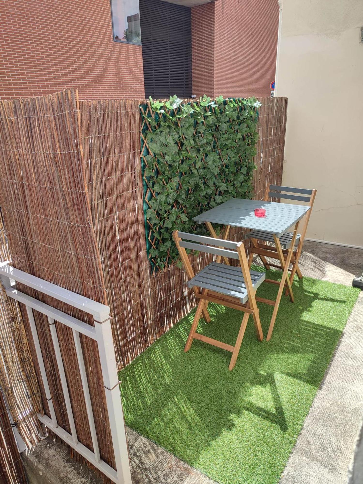 Les Loges De Montauban Apartment Bagian luar foto